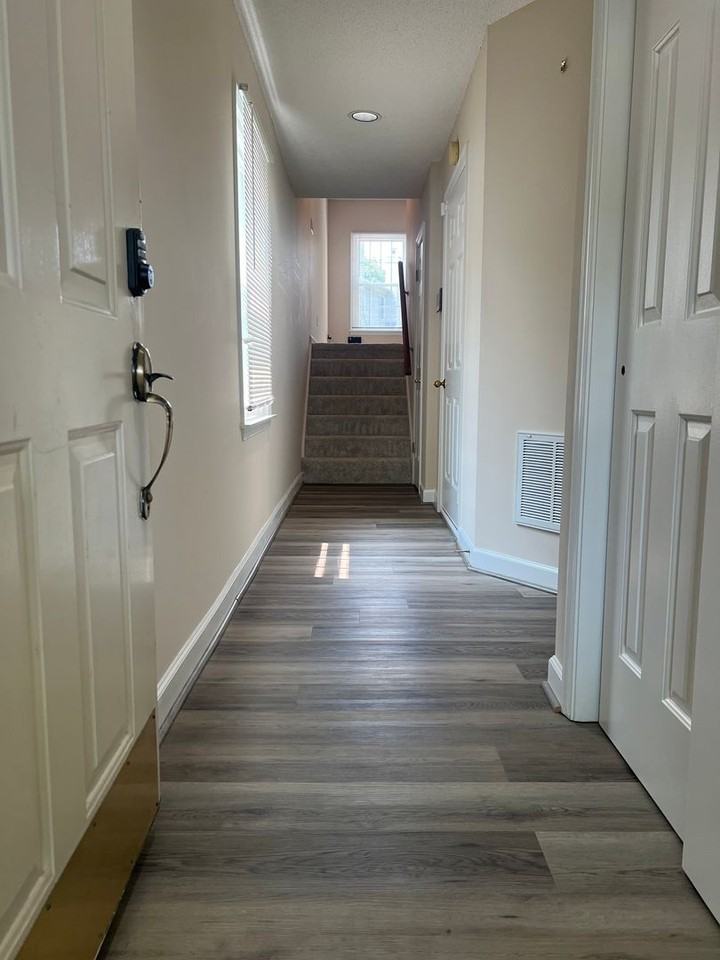 639 Todd Trl - Photo 3 of 39