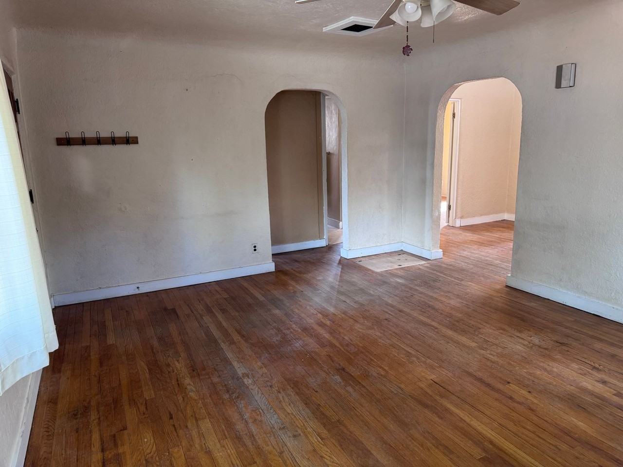 436 Carlisle Blvd Ne - Photo 6 of 19