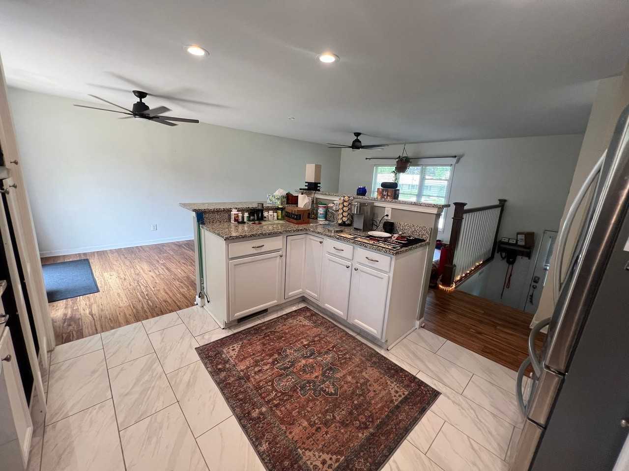 420 Walnut St - Photo 2 of 17