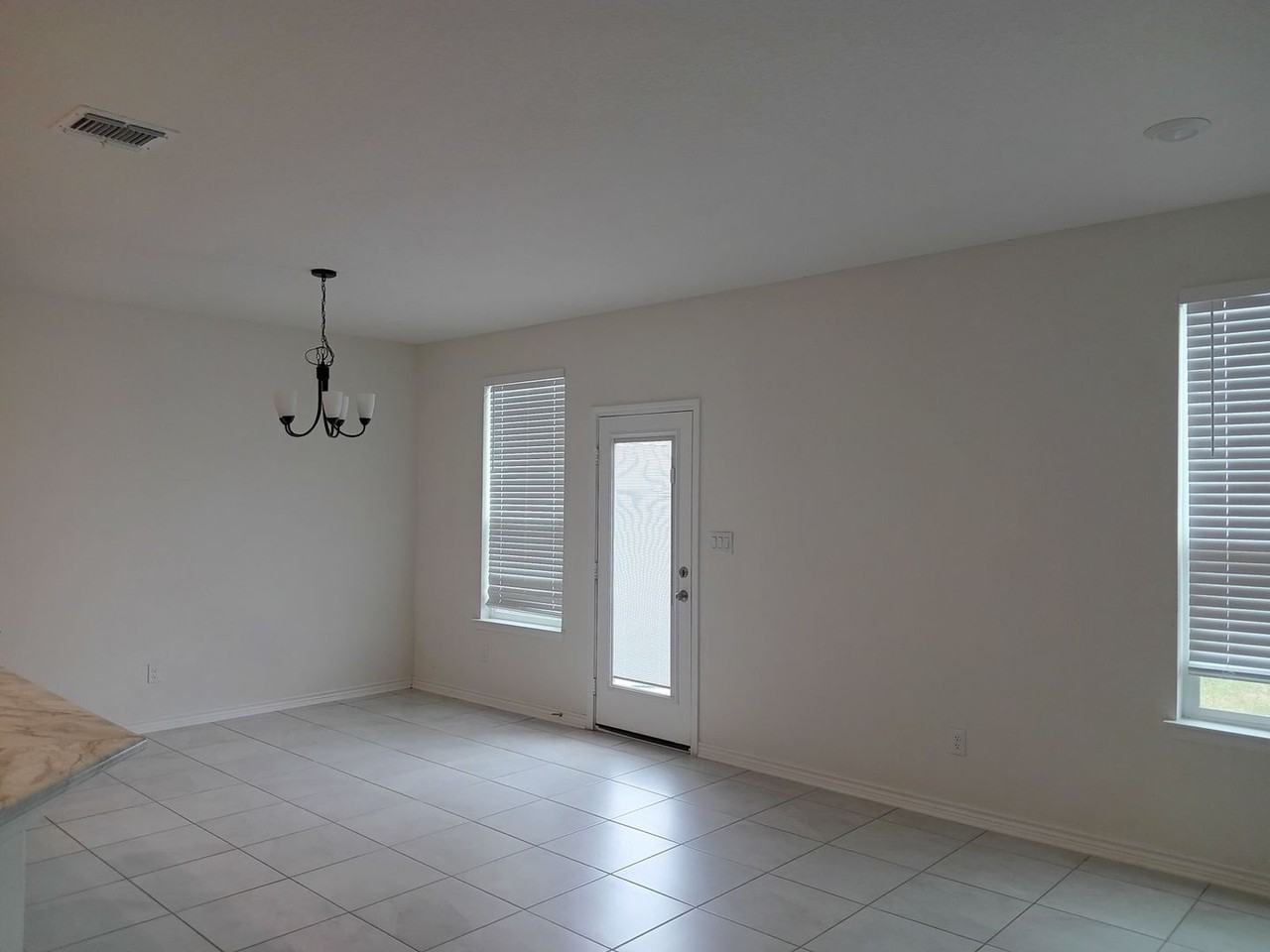 3515 Andromeda Way - Photo 3 of 39