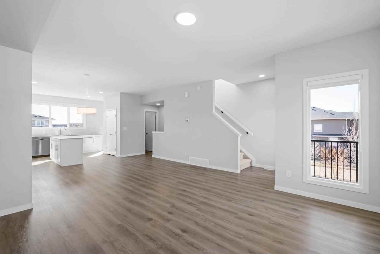 412 Main St - Photo 4 of 20