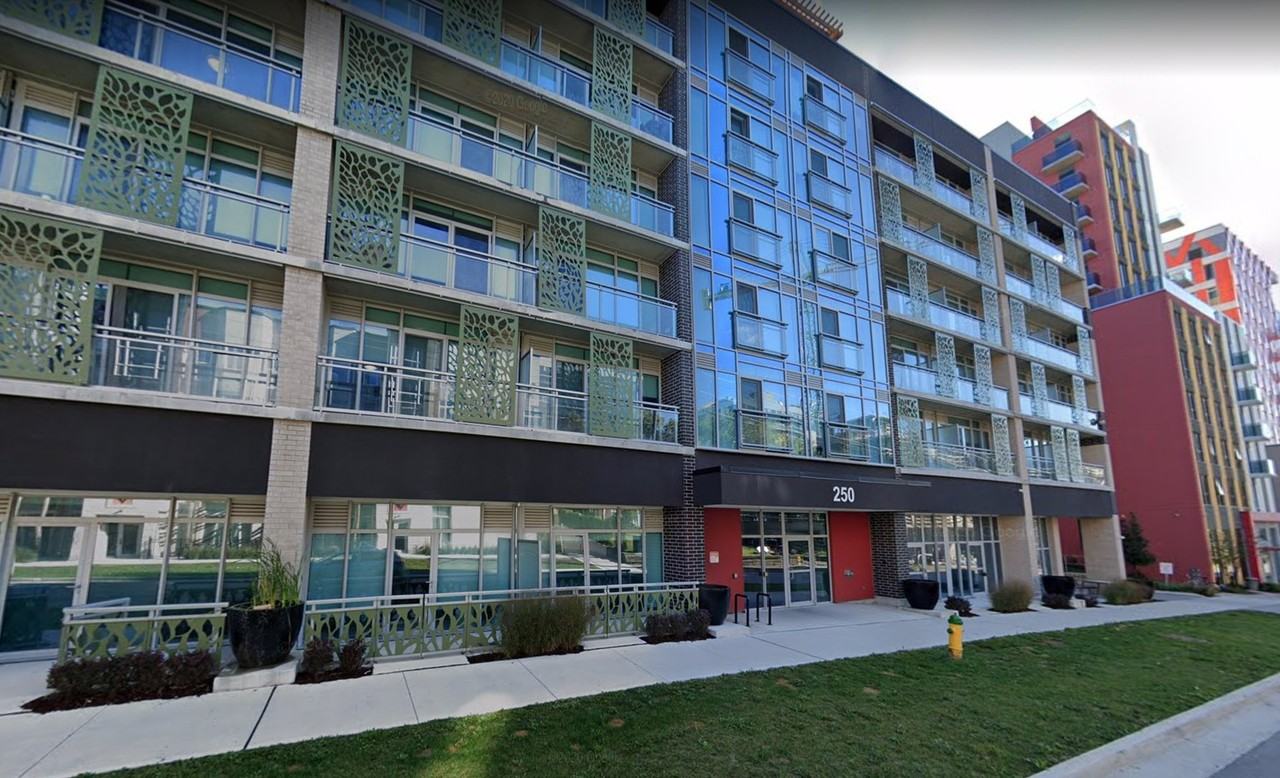 250 Albert St - Photo 5 of 11