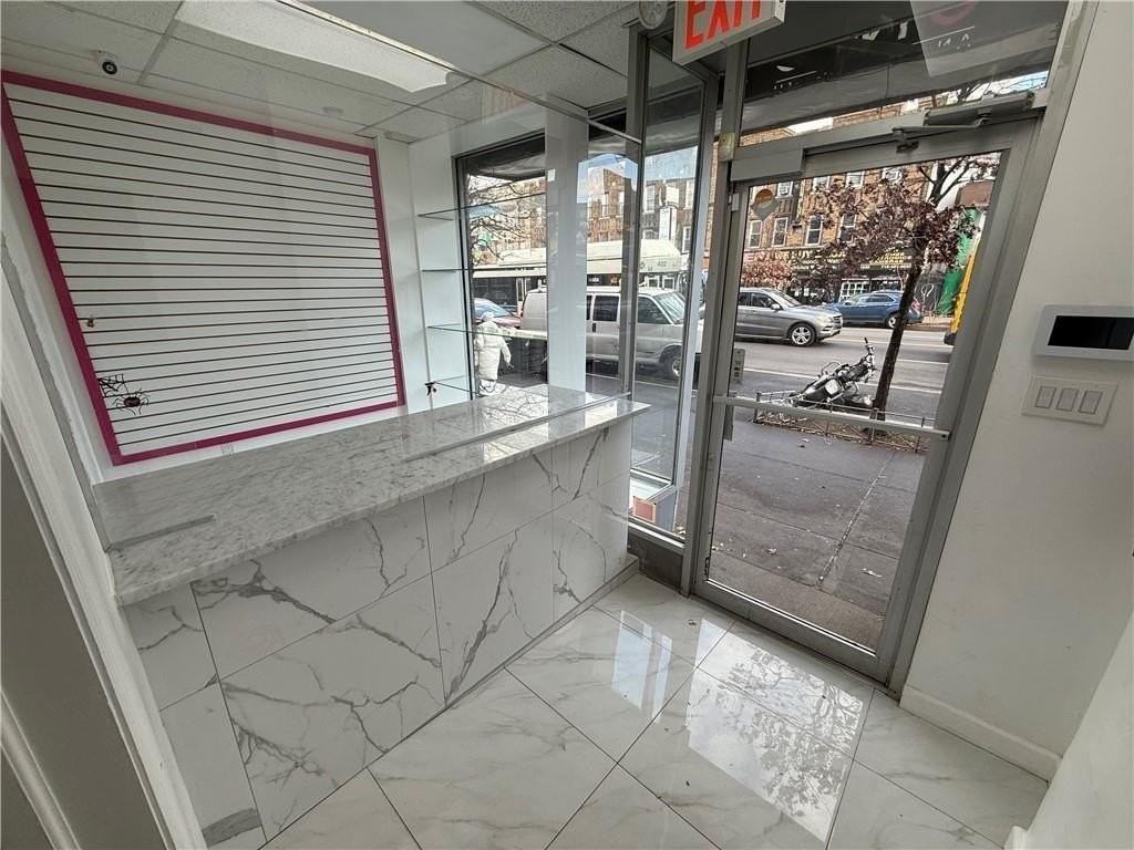1538 Flatbush Ave - Photo 4 of 11