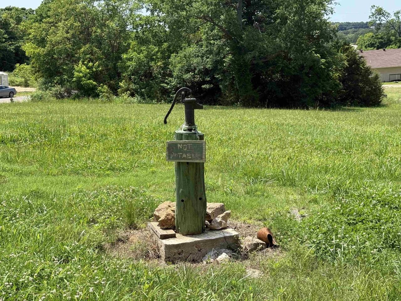 4067 Arkansas Highway 58 - Photo 2 of 13