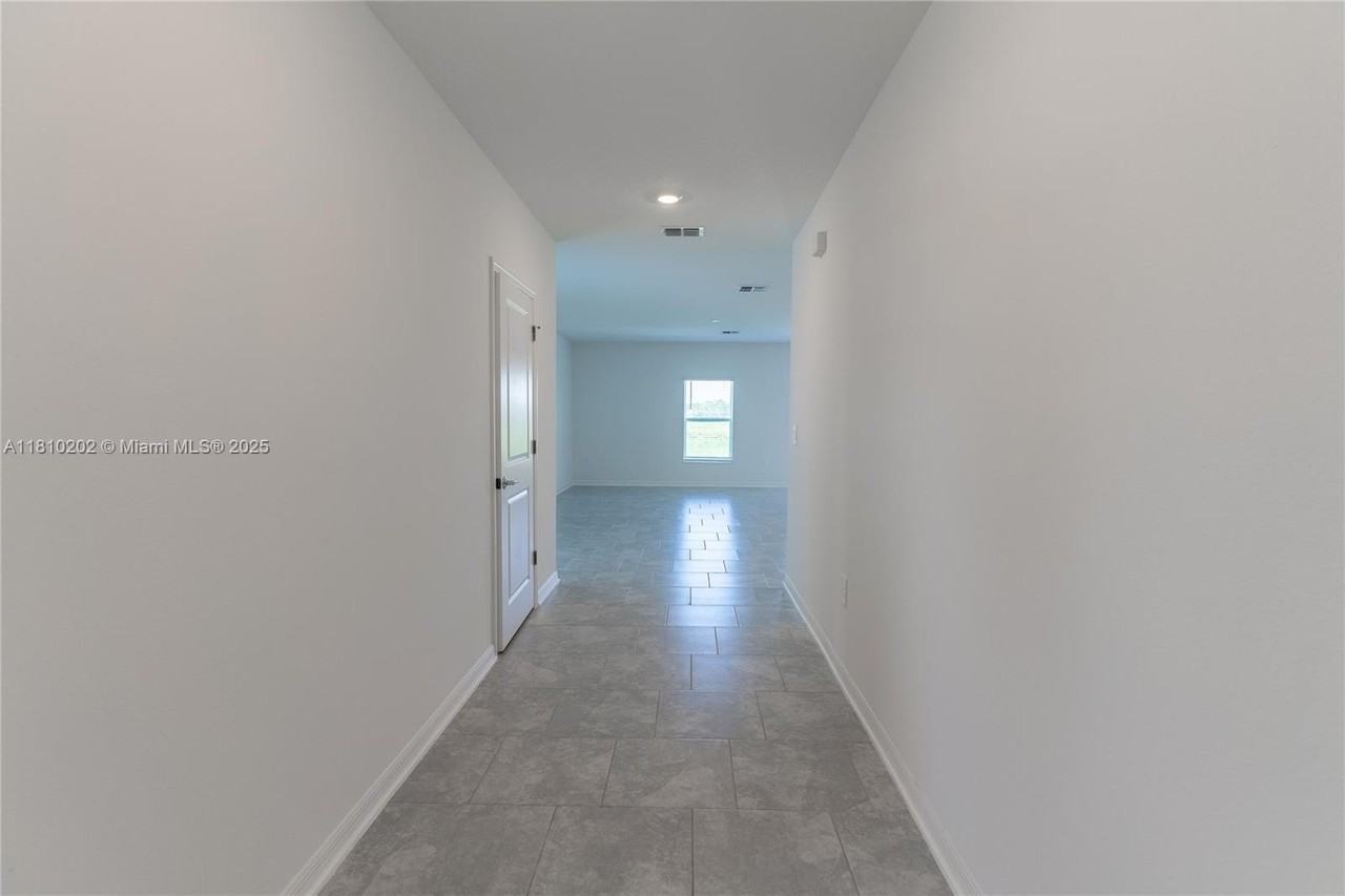 934 Cattleman St - Photo 2 of 47