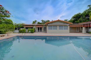 5780 Sw 53rd Ter - Photo 1 of 1
