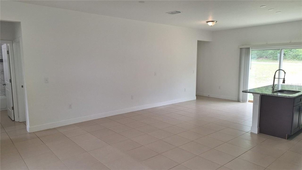 13763 Sw 43rd Cir - Photo 5 of 15