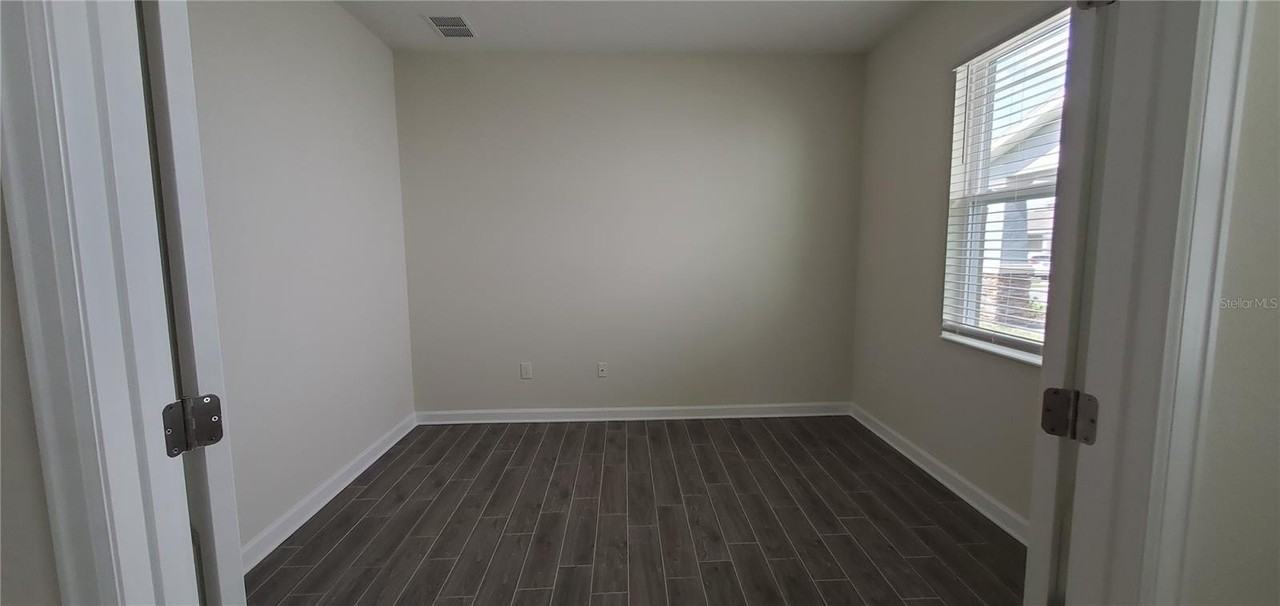 2077 Camden Loop - Photo 5 of 15