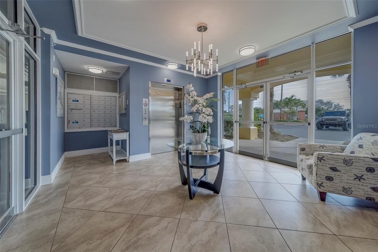 16750 Gulf Blvd #411 - Photo 3 of 50