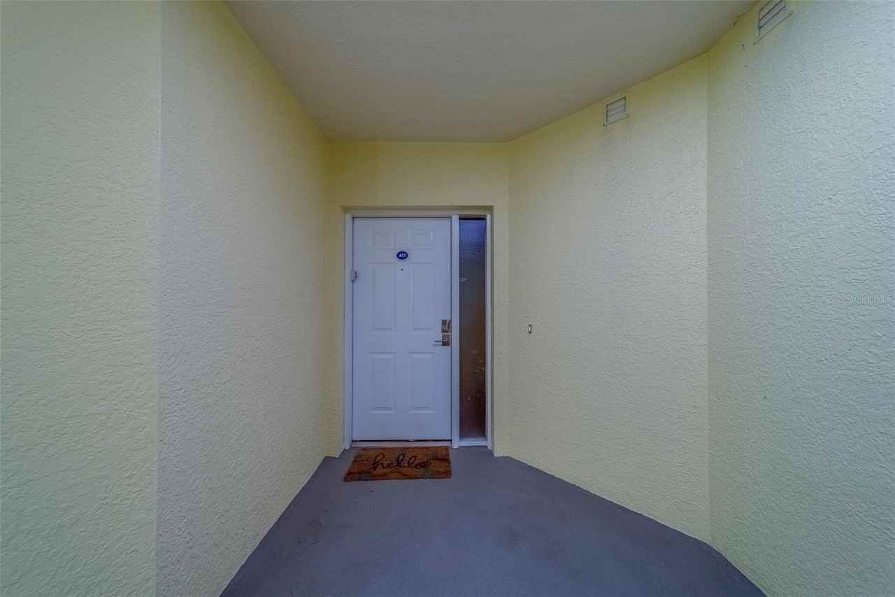 16750 Gulf Blvd #411 - Photo 4 of 50