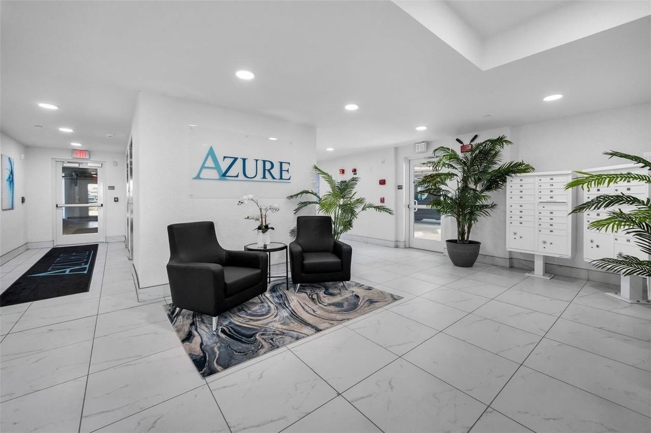 415 Island Way #511 - Photo 3 of 50