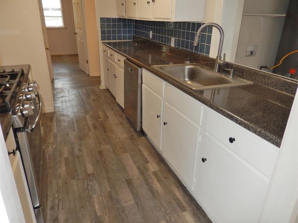 2710 Mount View Dr - Photo 6 of 19