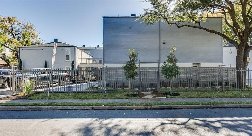 2902 Douglas Avenue #211 - Photo 2 of 15