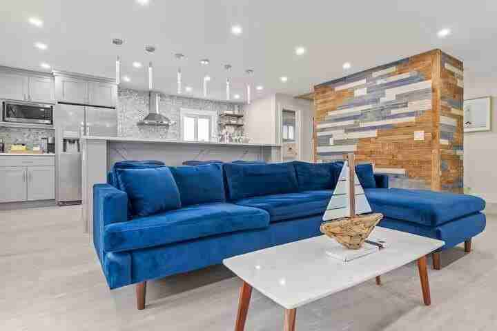 322 Nw 4th Ave - Photo 4 of 37