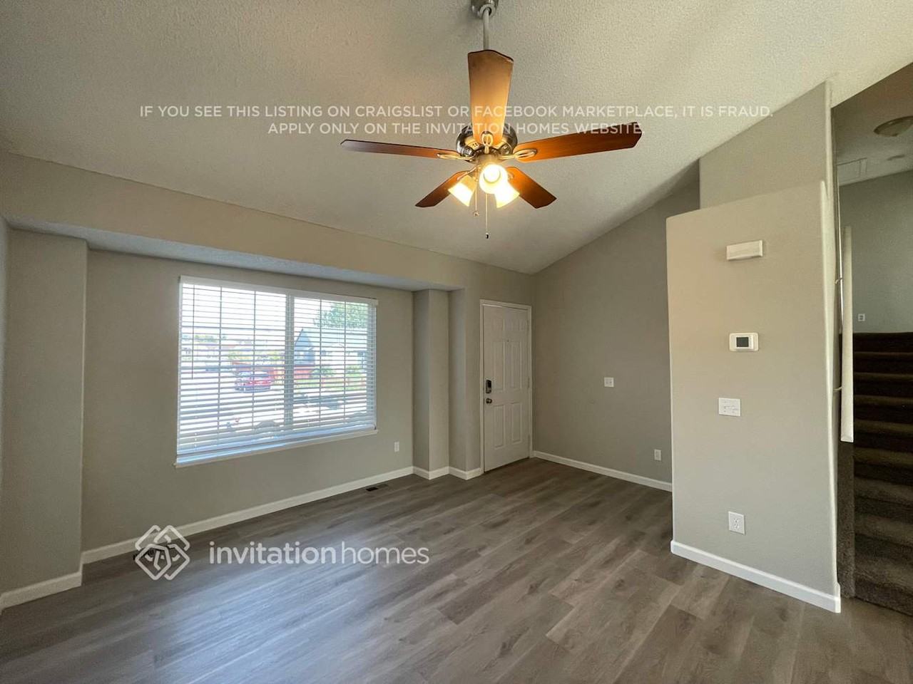 1082 Clogger Ln - Photo 5 of 20