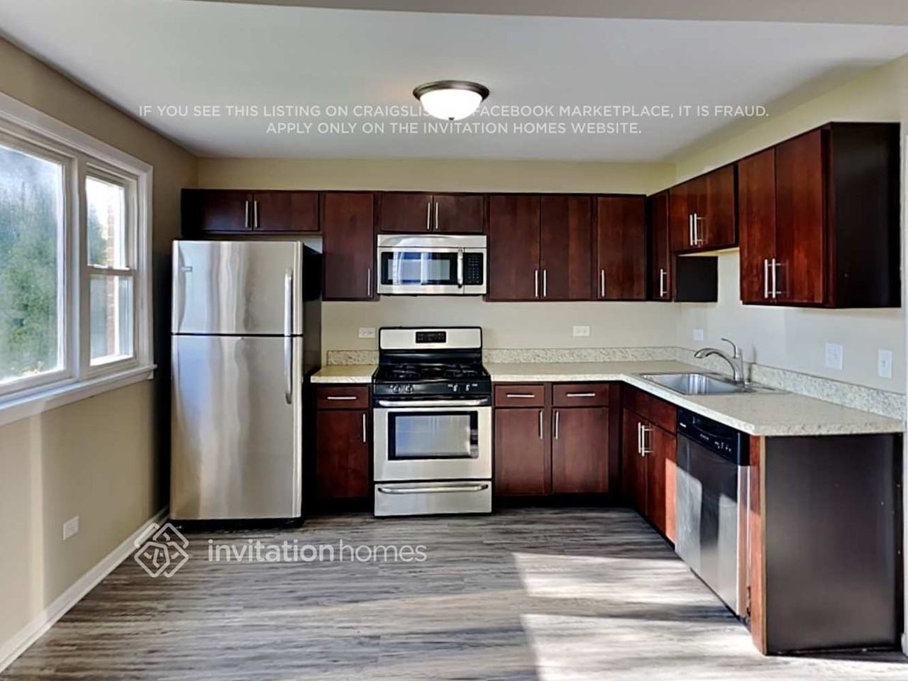 1816 N 38th Ave - Photo 7 of 24