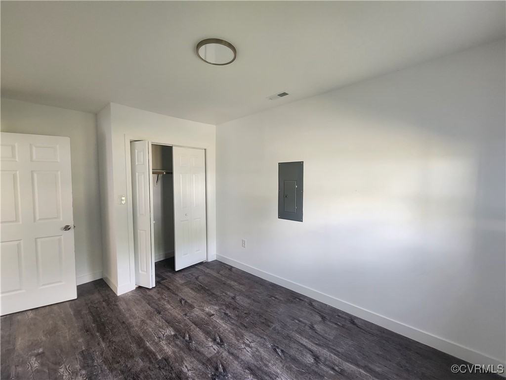 3306 Granby St - Photo 7 of 10