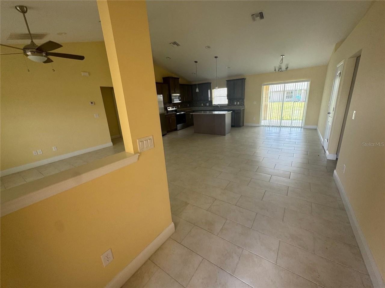 5082 Sw 91st Pl - Photo 3 of 23