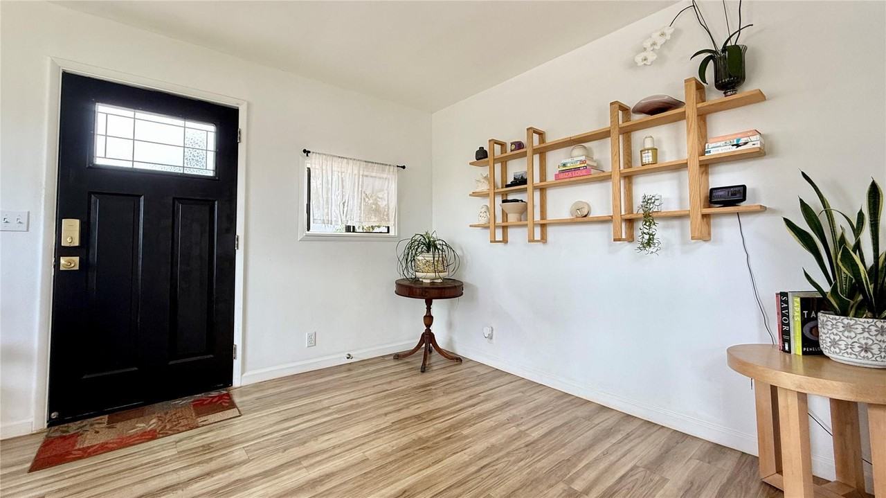 94-155 Hokulele Pl - Photo 3 of 25