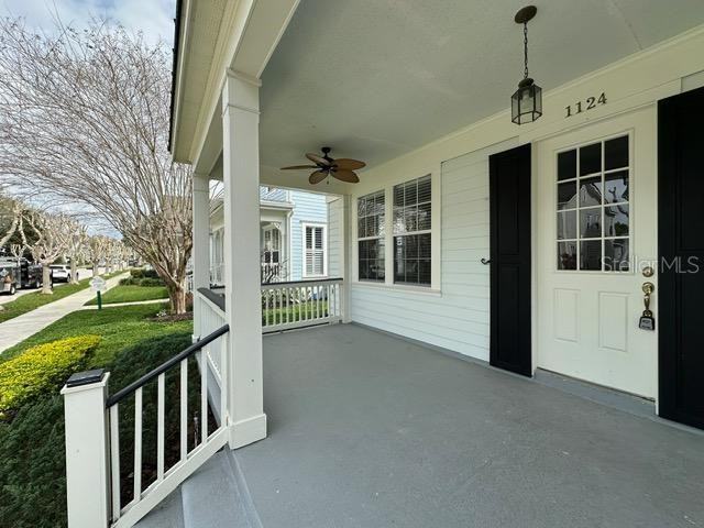 1124 Rush St - Photo 2 of 35