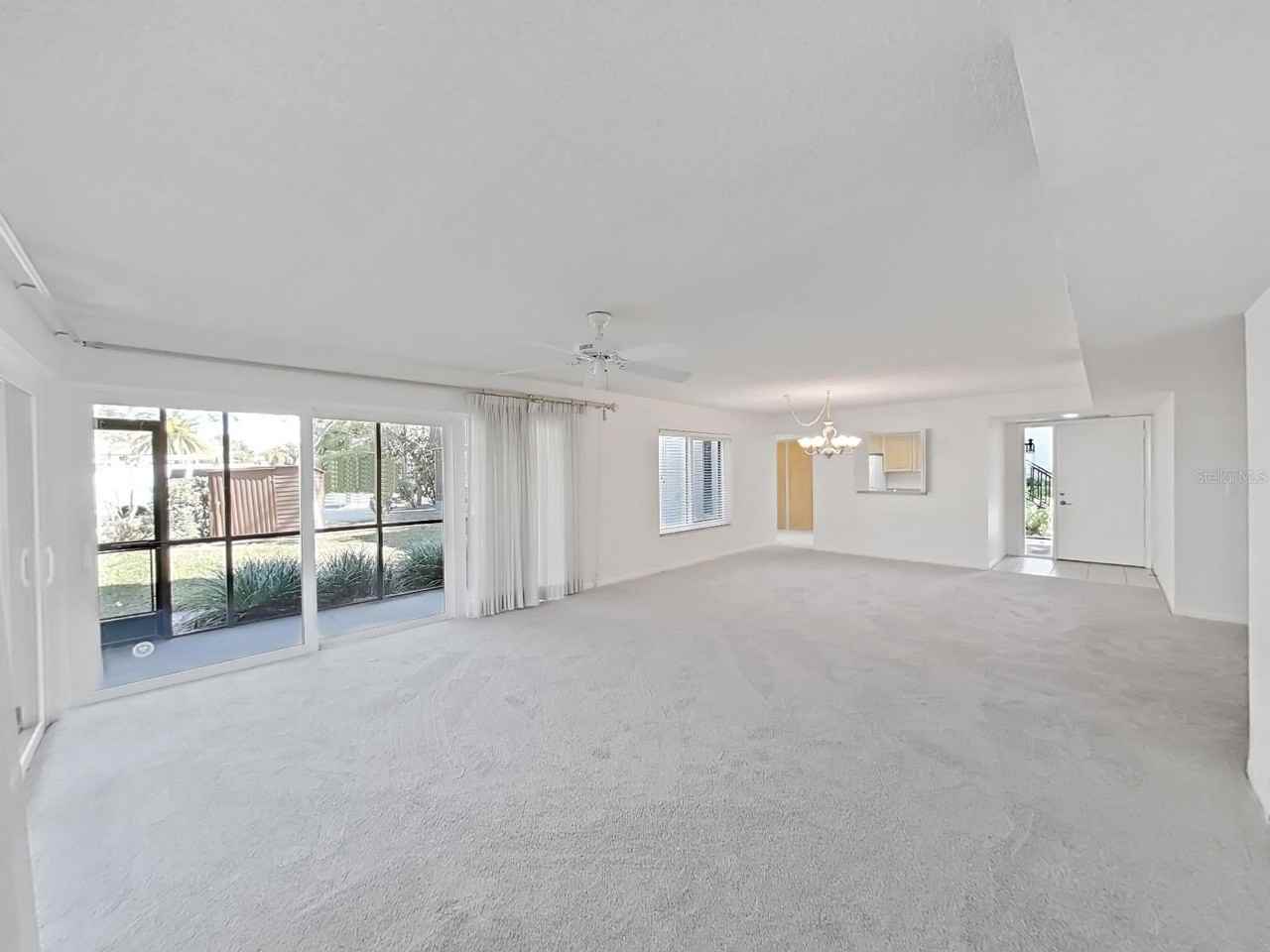 700 Starkey Rd - Photo 3 of 20