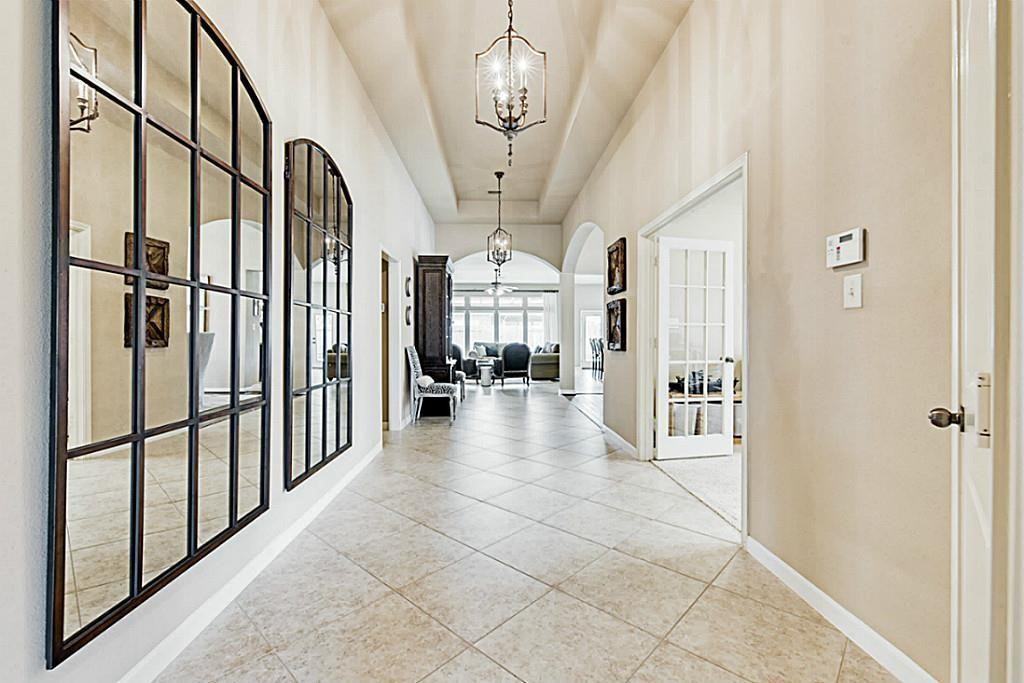 2930 Pheobe Trce - Photo 4 of 30