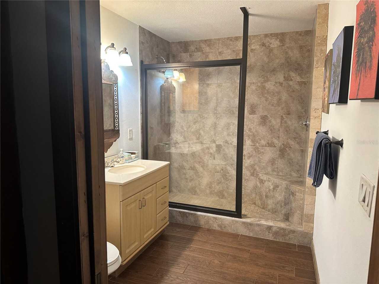 15455 Nw 100th Avenue Rd - Photo 7 of 8