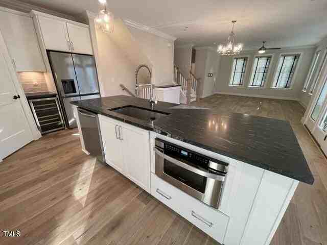 400 Bryan Pointe Dr - Photo 7 of 25