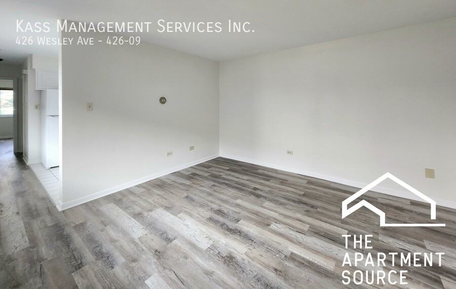 426 Wesley Ave #08 - Photo 5 of 12