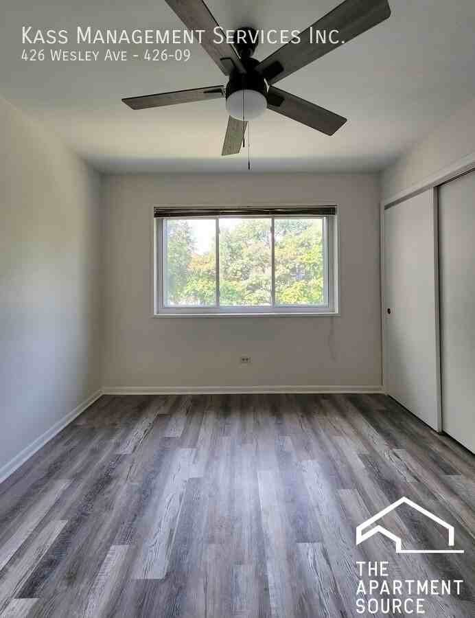 426 Wesley Ave #08 - Photo 7 of 12