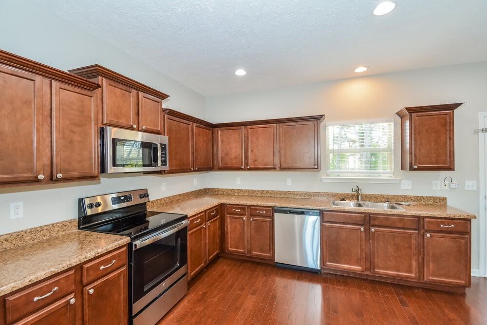 922 Ca Veat Cir - Photo 7 of 17
