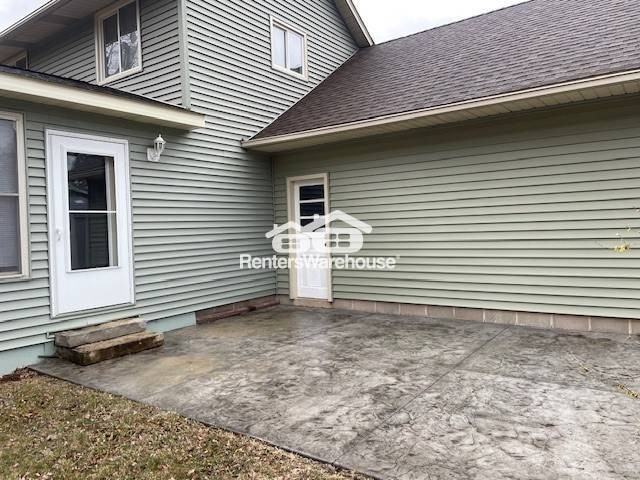 651 Croixwood Pl - Photo 3 of 20