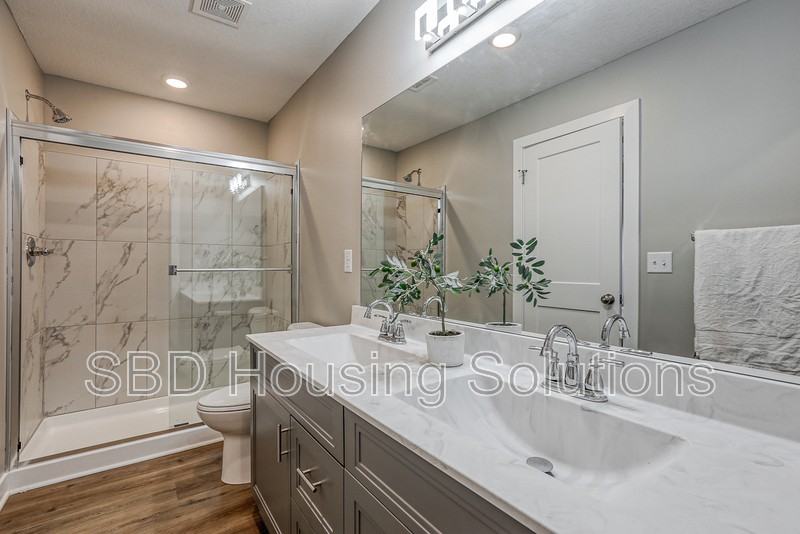 2905 S Harvard Ave #C - Photo 5 of 10