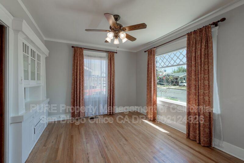 3354 Granada Ave - Photo 7 of 31