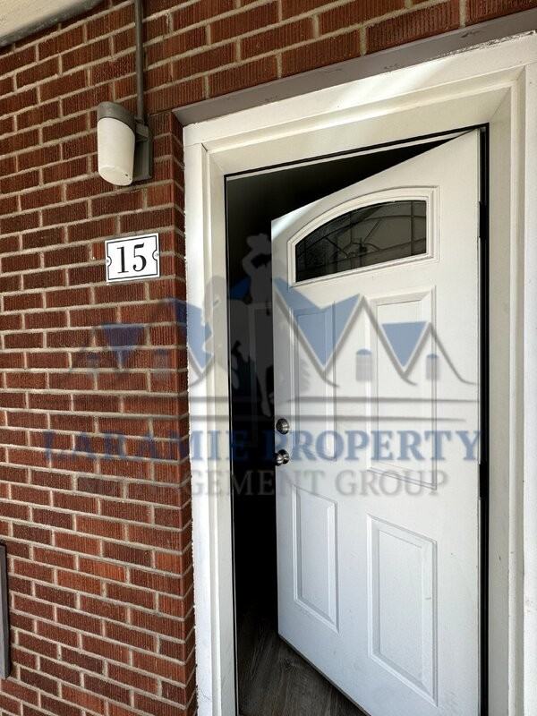 165 N 3rd St #15 - Photo 2 of 8