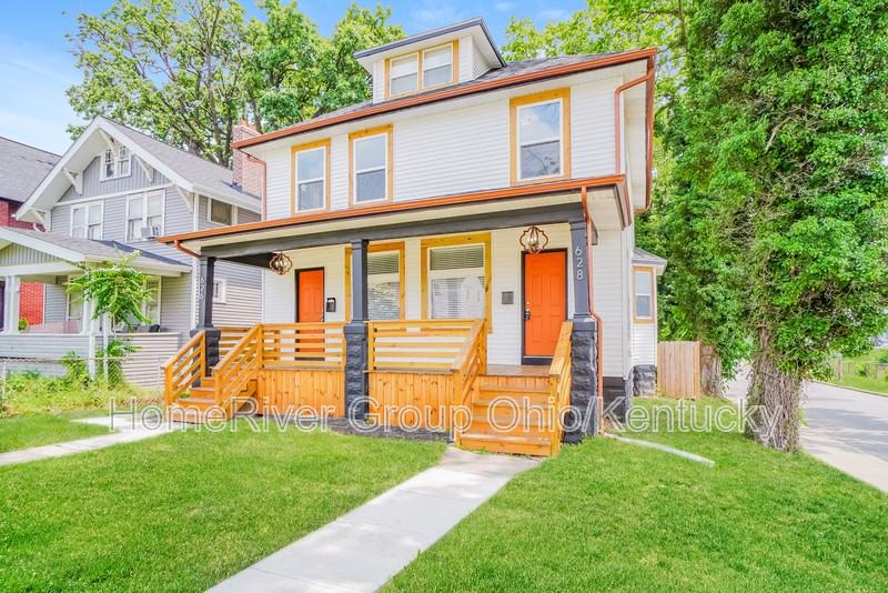 628 Berkeley Rd - Photo 2 of 21