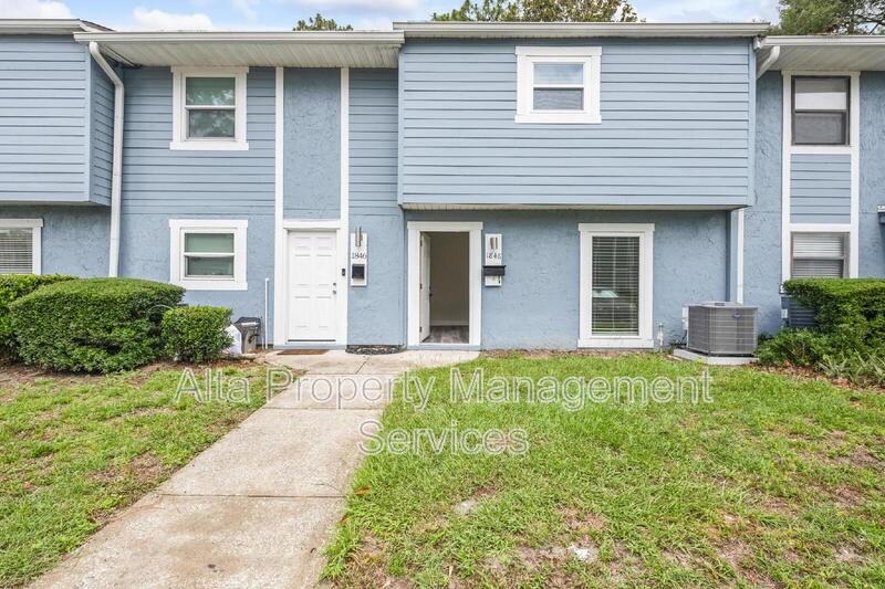 1848 Willowood Dr - Photo 2 of 50