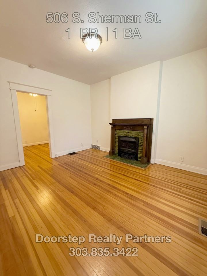 502 S Sherman St - Photo 2 of 14
