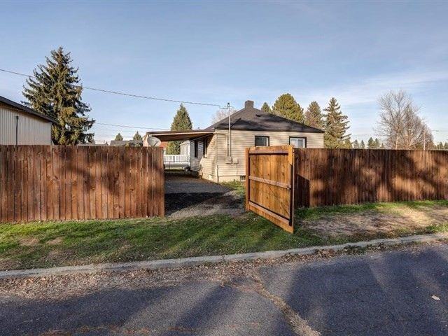 5303 N Whitehouse St #NA - Photo 2 of 4