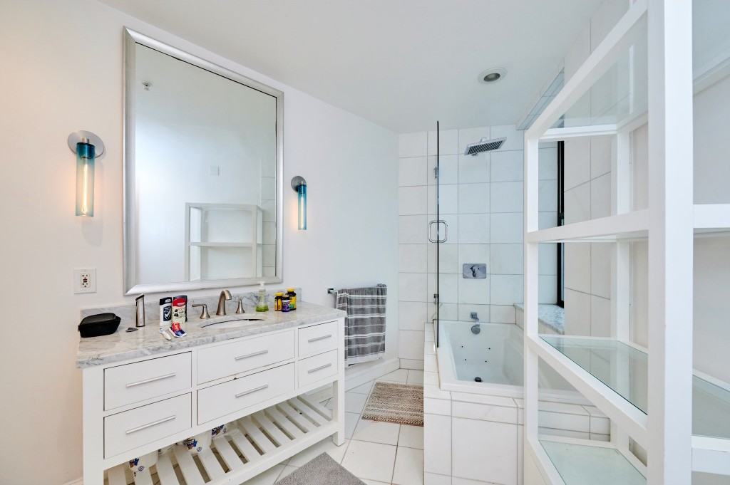 Temple Place #4 - Photo 6 of 9