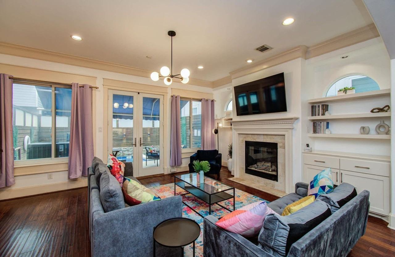 1204 E 29th St #1018984P - Photo 6 of 35