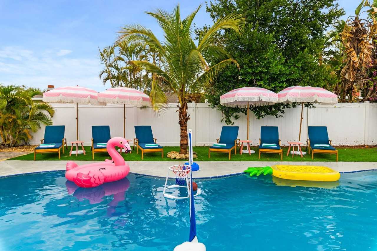 12263 90th Ave #1049976P - Photo 7 of 44