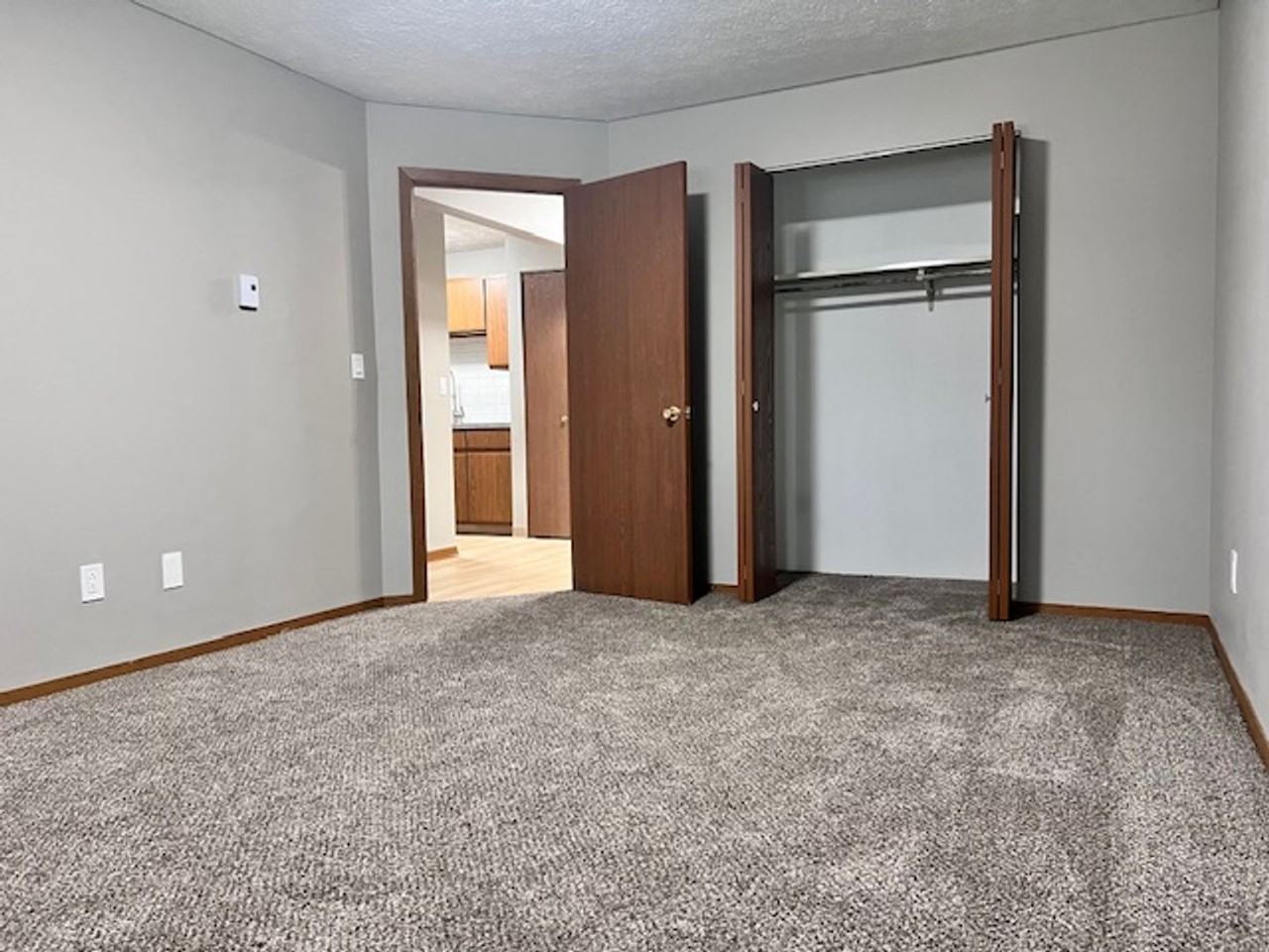 Acres Crossing Apartments - Photo 7 of 50