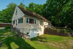 Apartment off 28th and Clyde Park Available - Photo 1 of 1