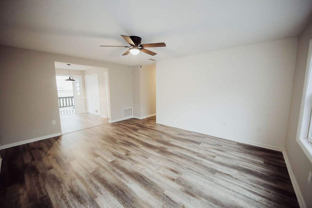 Mark Twain 217 - Photo 6 of 16