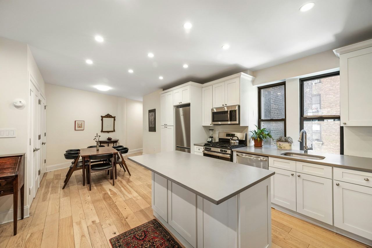 514 W 110th St #2C - Photo 2 of 7