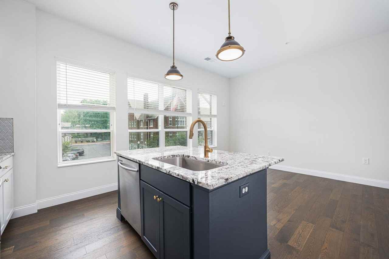 Luxury Living in the Short North! - Photo 7 of 50