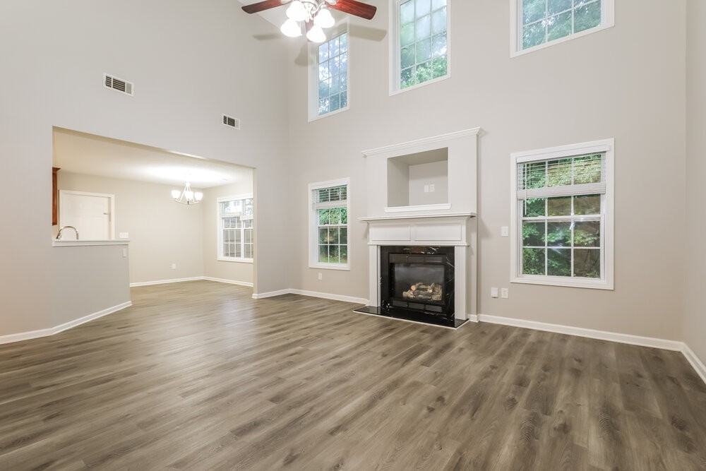 859 Betsy Ross Trl - Photo 4 of 17