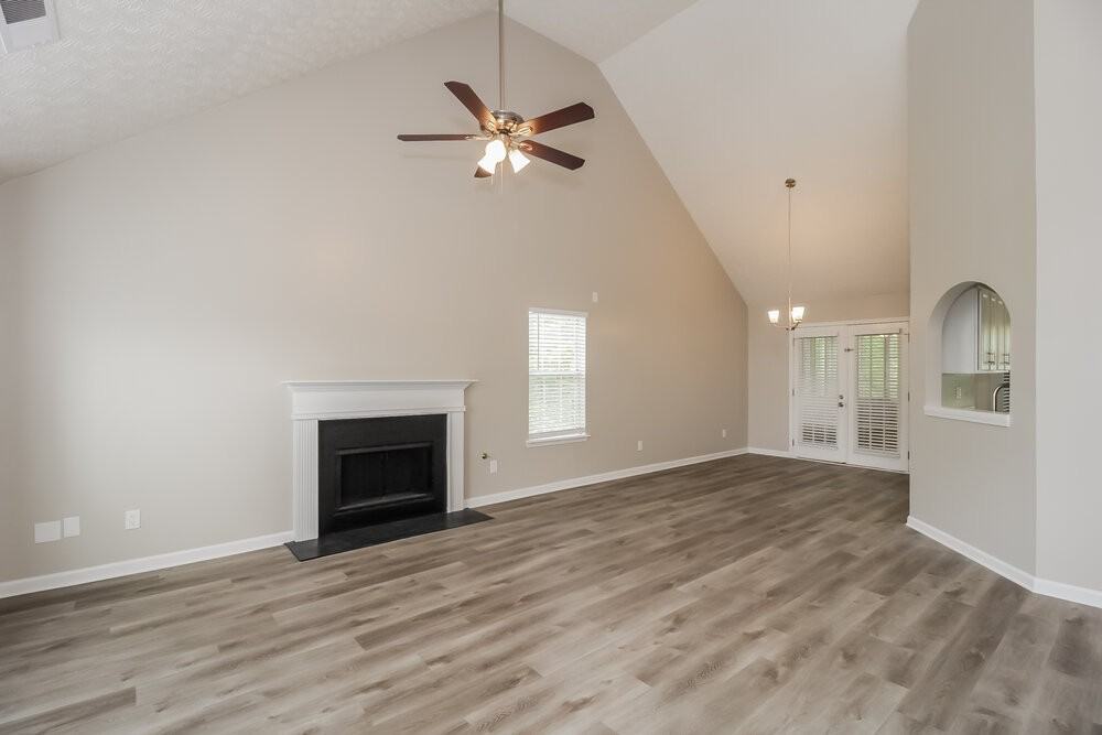 3091 Noah Ct - Photo 4 of 17