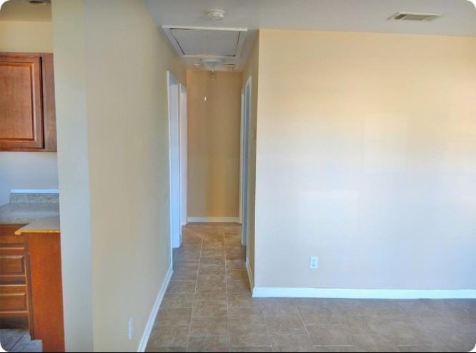 1330 Alabo St - Photo 3 of 4